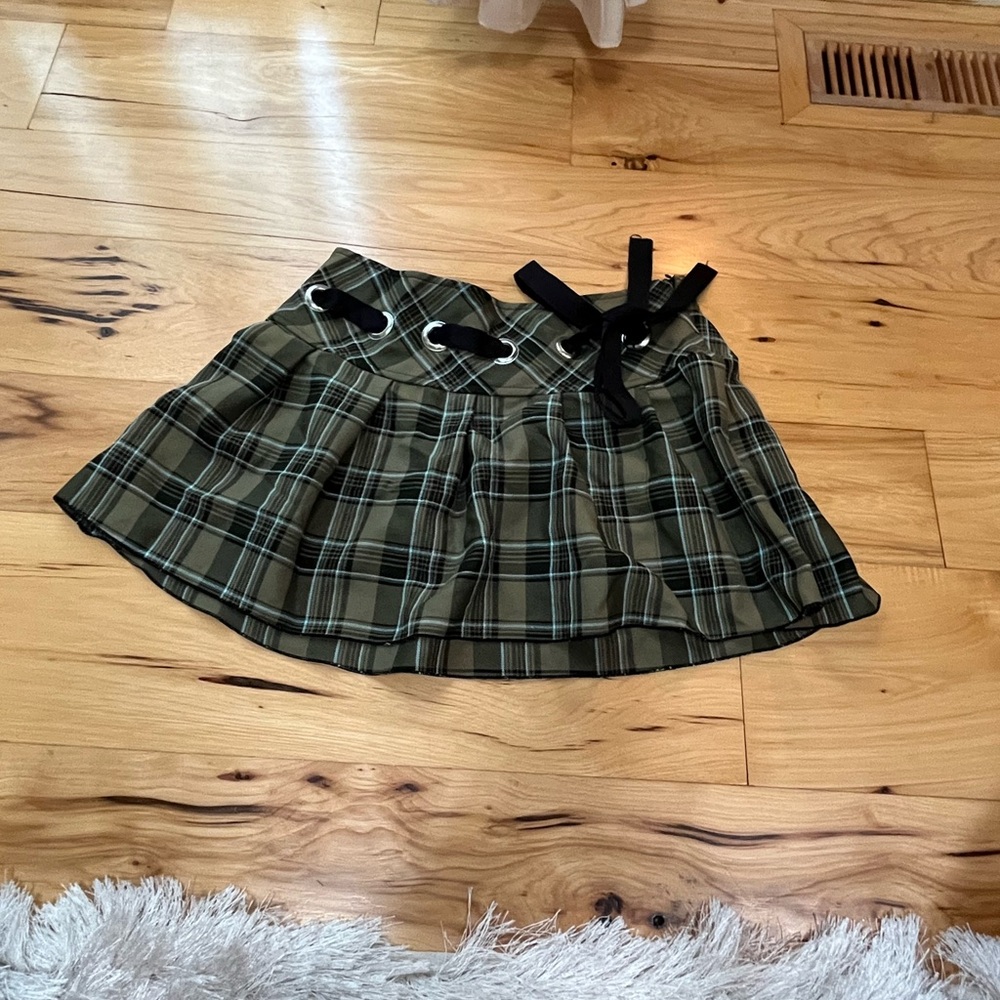 Plaid Green Mini Skirt with Black Bow